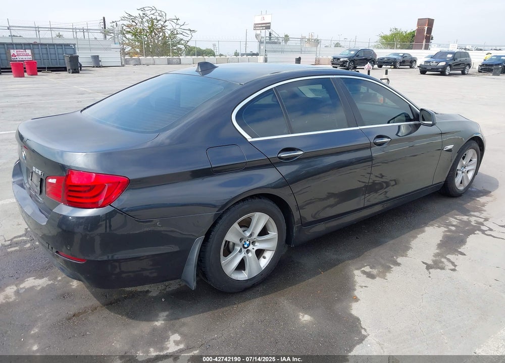 2012 BMW 5 SERIES VIN: WBAXG5C52CDY29998