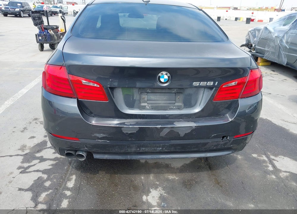 2012 BMW 5 SERIES VIN: WBAXG5C52CDY29998