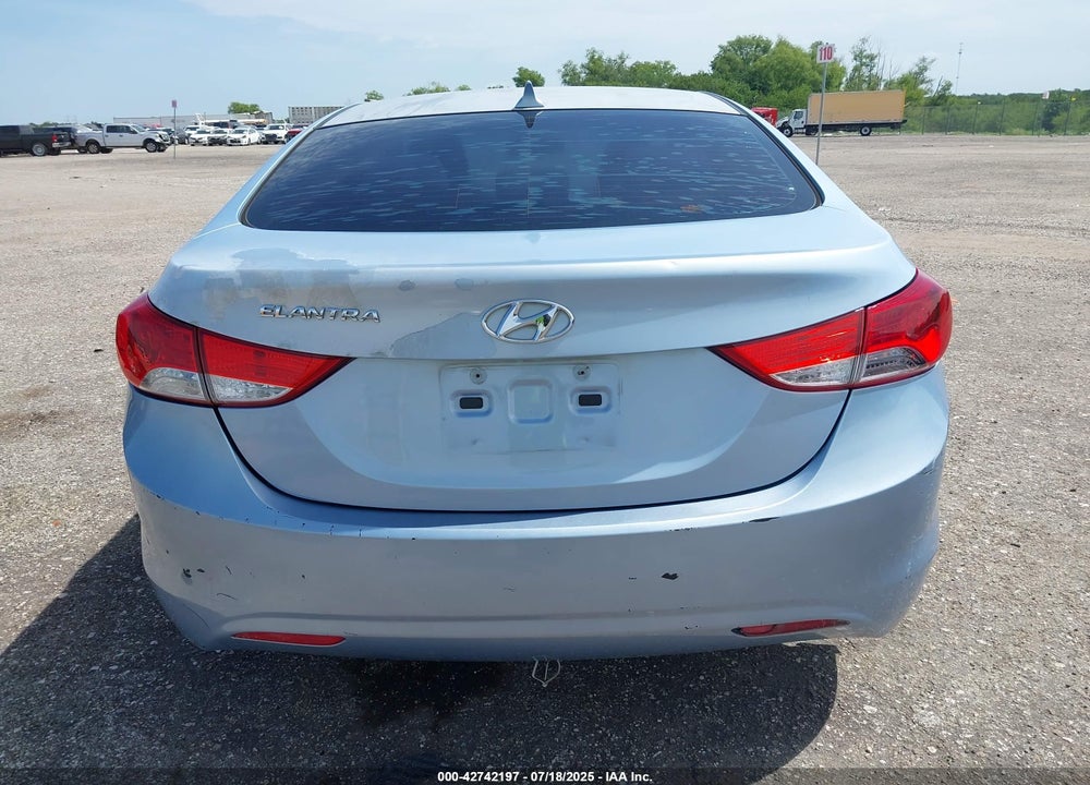 2012 HYUNDAI ELANTRA VIN: KMHDH4AE0CU462384