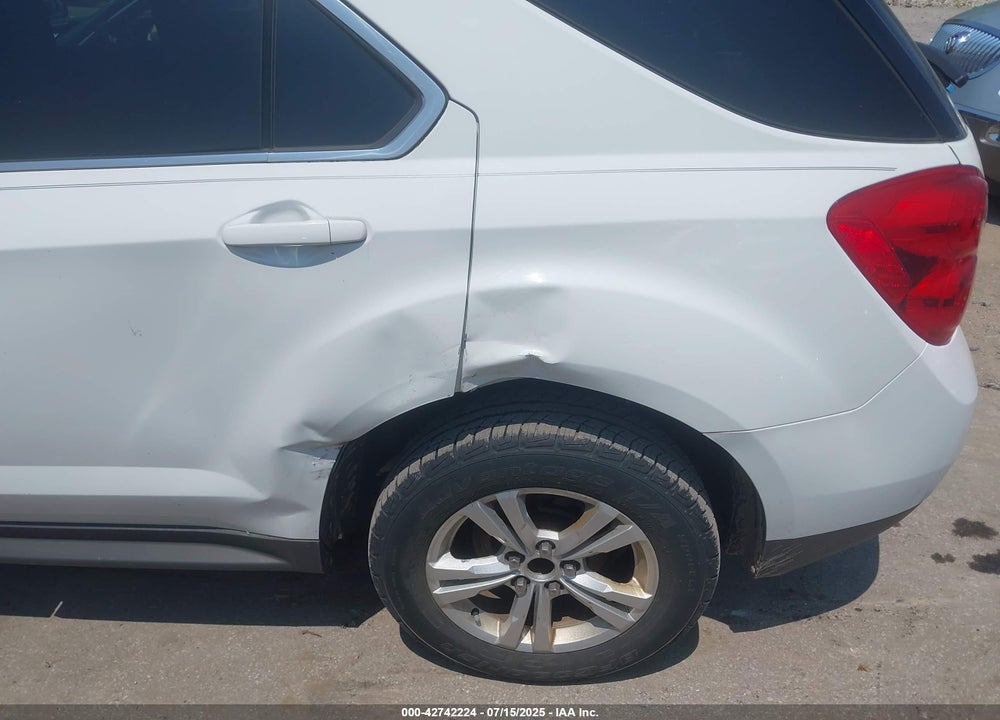 2015 CHEVROLET EQUINOX VIN: 2GNALBEK8F1179569