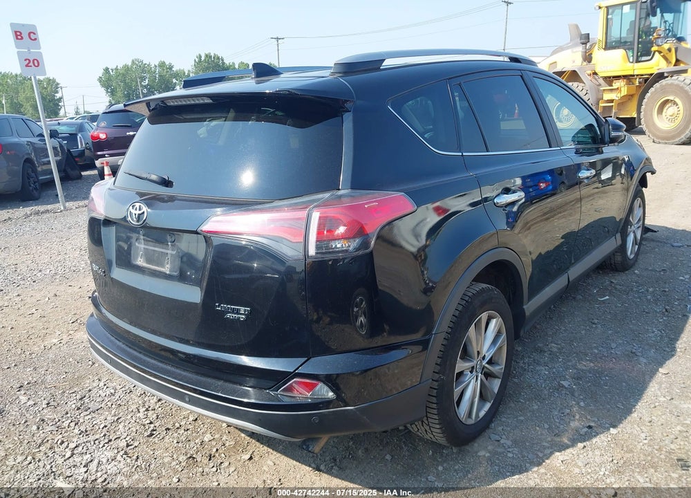 2017 TOYOTA RAV4 VIN: 2T3DFREV0HW556468