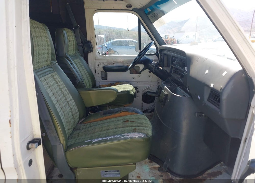 1990 FORD ECONOLINE E150 VAN VIN: 1FTDE14N9LHB20531