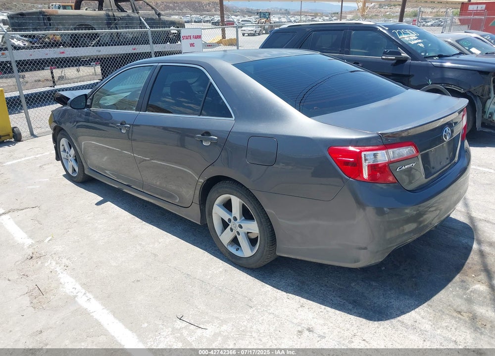 2012 TOYOTA CAMRY SE VIN: 4T1BF1FK1CU070623