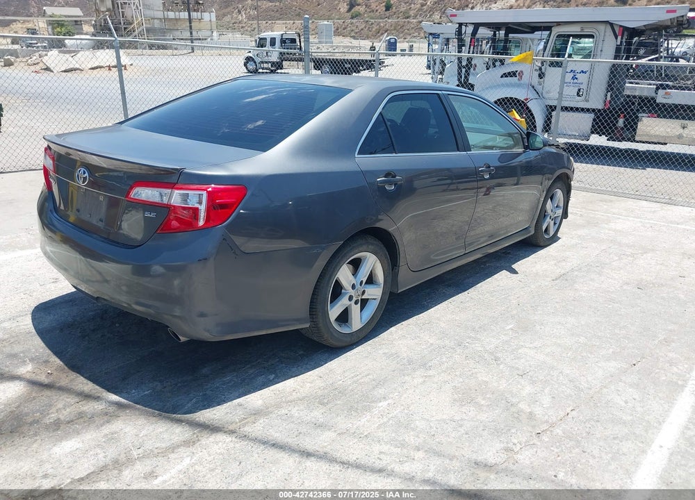 2012 TOYOTA CAMRY SE VIN: 4T1BF1FK1CU070623