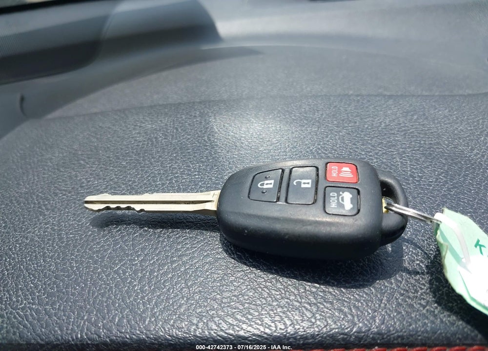 2016 TOYOTA CAMRY VIN: 4T1BF1FK1GU223054