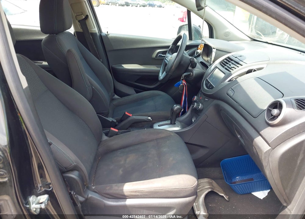 2015 CHEVROLET TRAX VIN: KL7CJKSB4FB060071