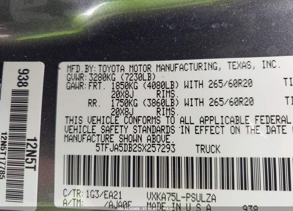 2025 TOYOTA TUNDRA LIMITED 4WD VIN: 5TFJA5DB2SX257293