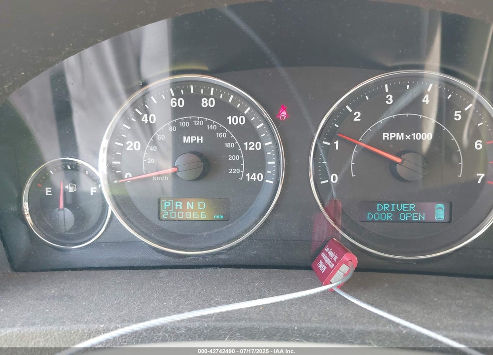 2007 JEEP GRAND CHEROKEE VIN: 1J8GR48K57C531746