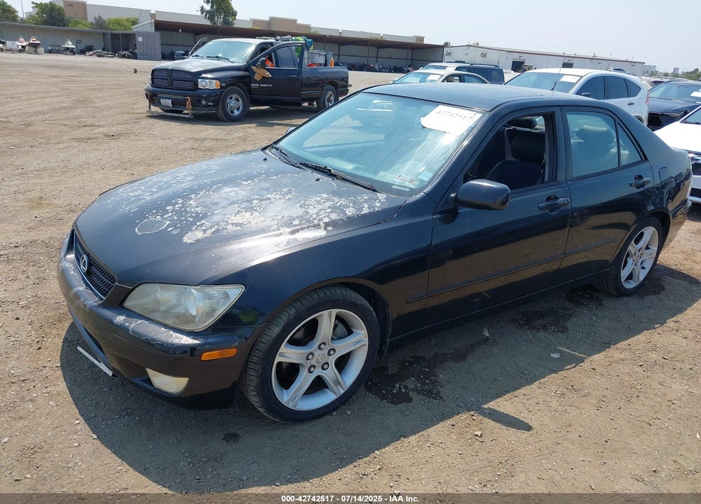 2001 LEXUS IS 300 VIN: JTHBD182610007608