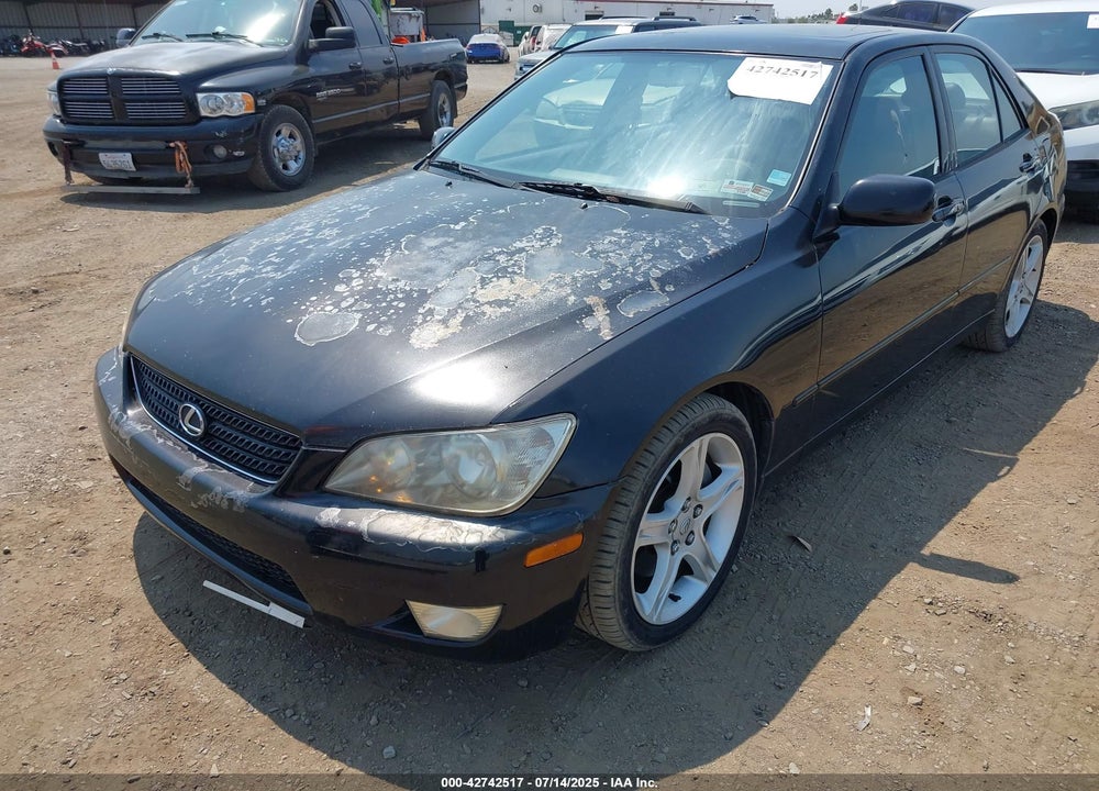 2001 LEXUS IS 300 VIN: JTHBD182610007608