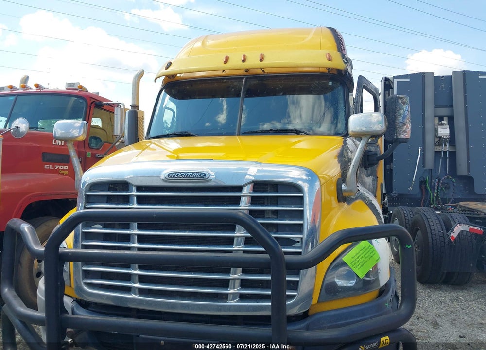 2017 FREIGHTLINER CASCADIA 125 VIN: 3AKJGLDR7HSHX1253