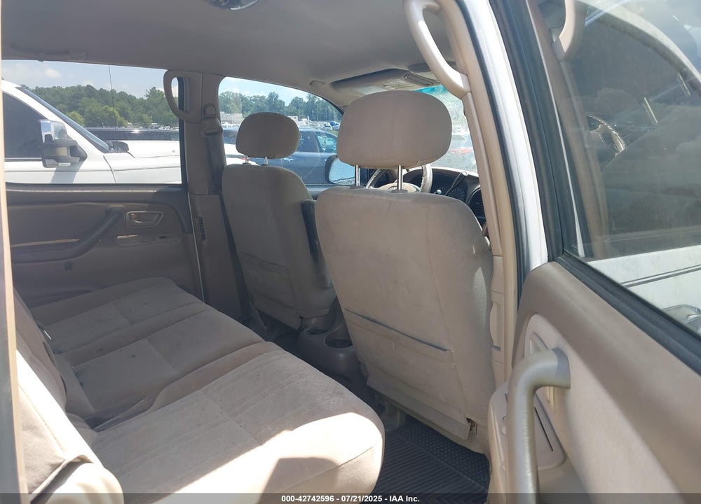 2004 TOYOTA TUNDRA SR5 V8 VIN: 5TBDT44154S453190