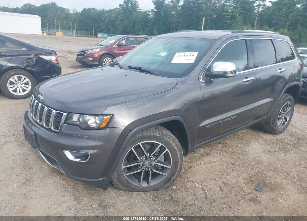 2017 JEEP GRAND CHEROKEE VIN: 1C4RJFBG0HC808120