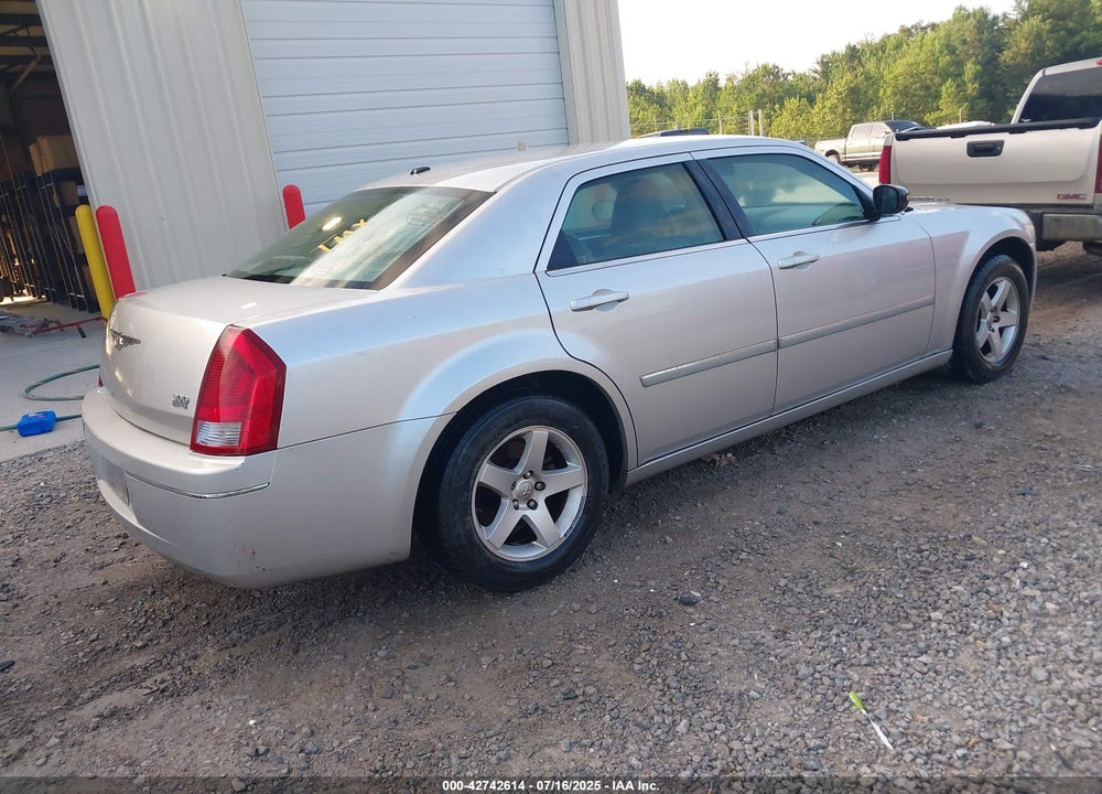 2007 CHRYSLER 300 VIN: 2C3KA53G77H858104