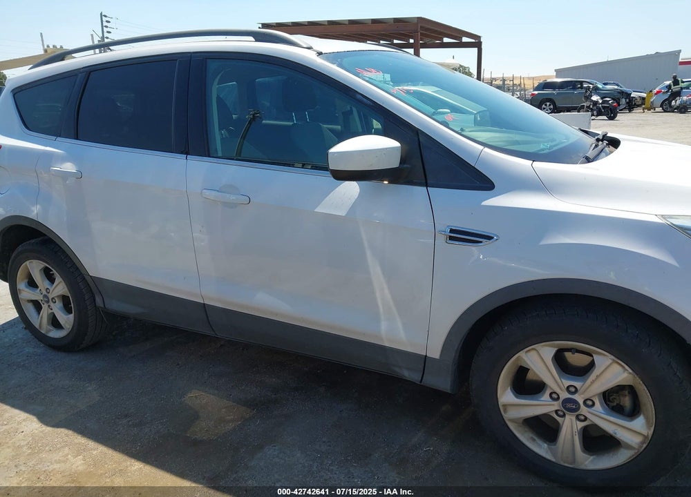 2016 FORD ESCAPE SE VIN: 1FMCU9GXXGUB39379
