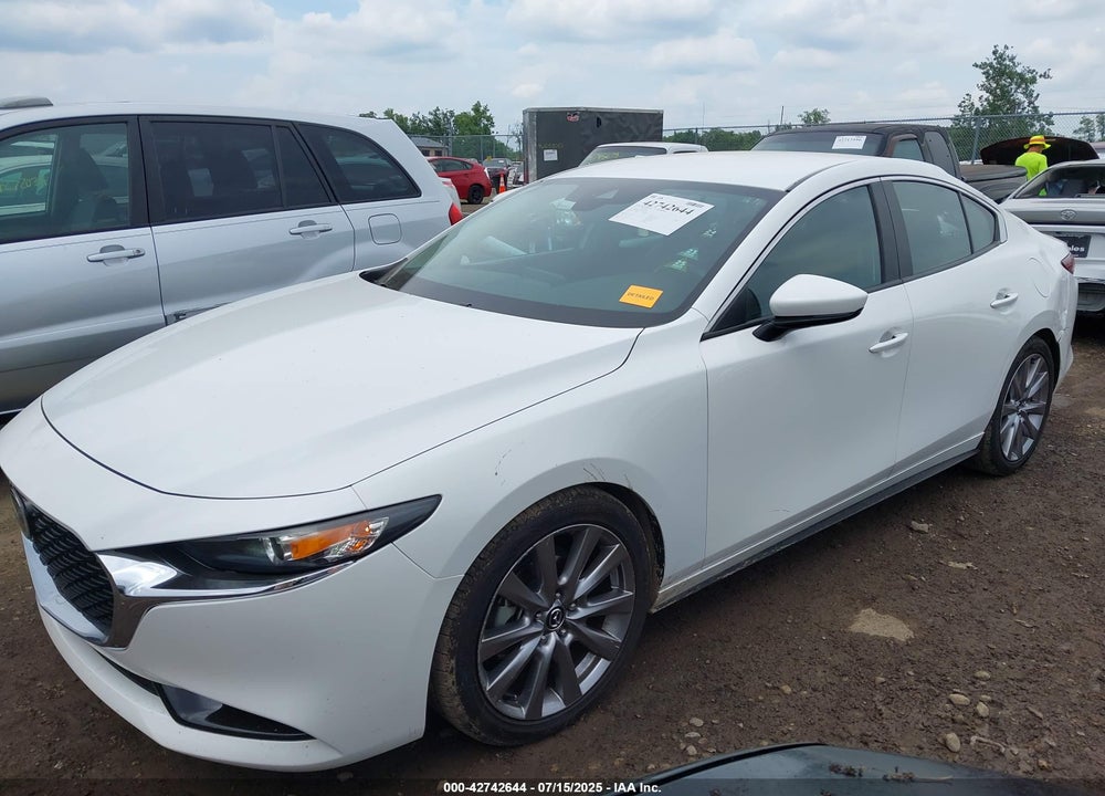 2019 MAZDA 3 VIN: 3MZBPAAL6KM105402