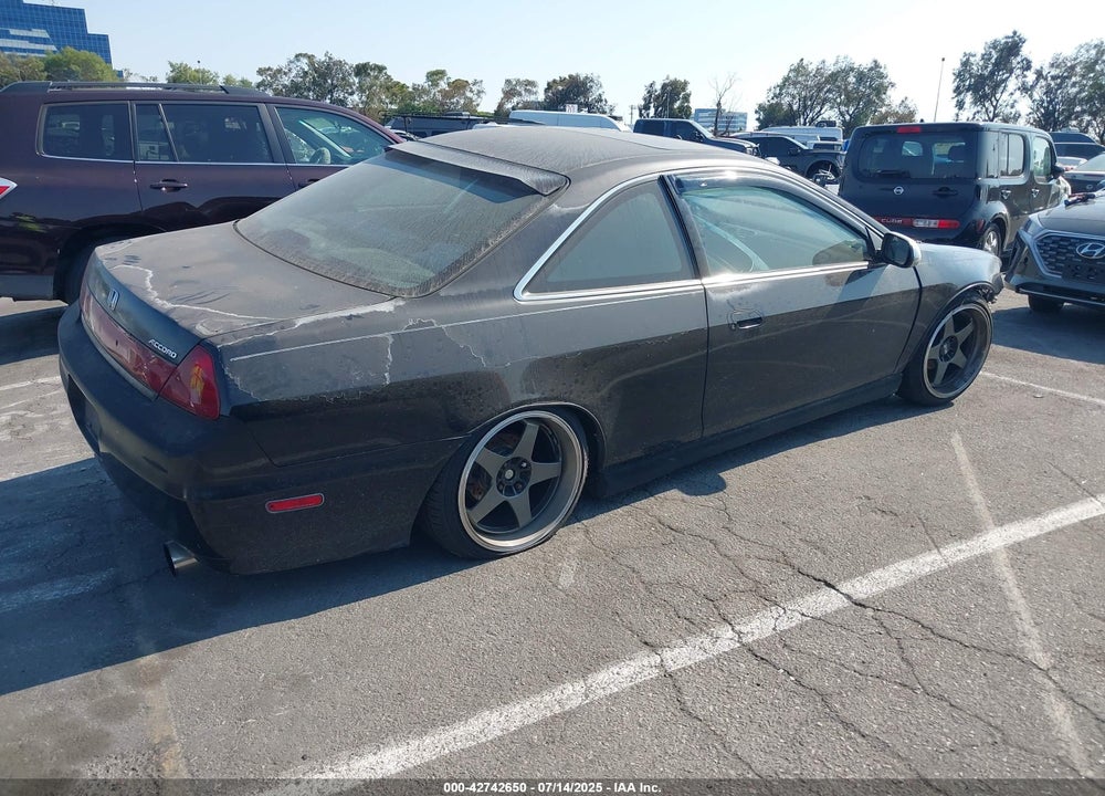2001 HONDA ACCORD 2.3 EX VIN: 1HGCG31721A025288