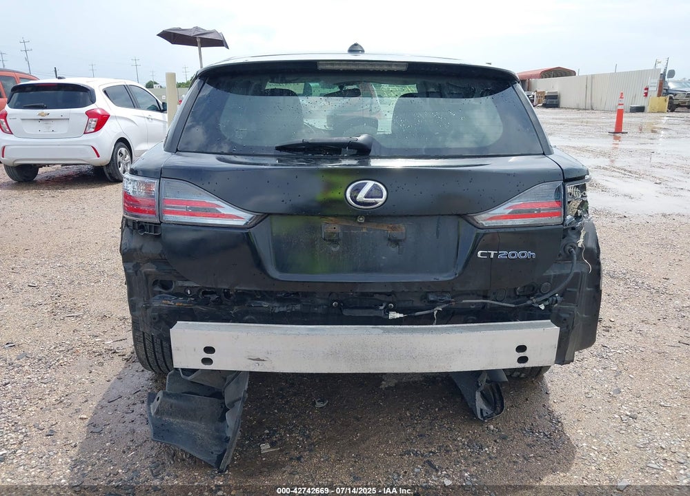 2013 LEXUS CT 200H VIN: JTHKD5BH8D2172430