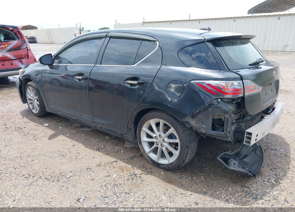 2013 LEXUS CT 200H VIN: JTHKD5BH8D2172430