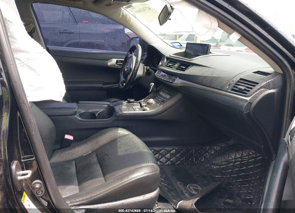 2013 LEXUS CT 200H VIN: JTHKD5BH8D2172430