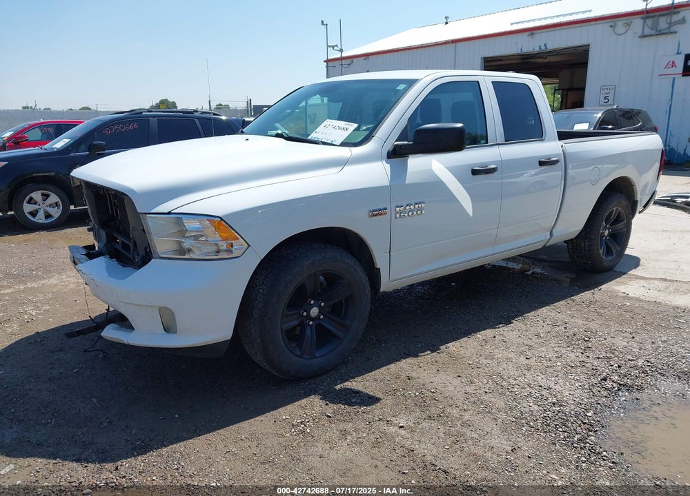 2014 RAM 1500 EXPRESS VIN: 1C6RR7FT9ES209652