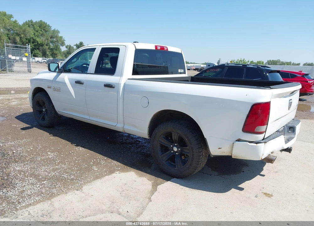 2014 RAM 1500 EXPRESS VIN: 1C6RR7FT9ES209652