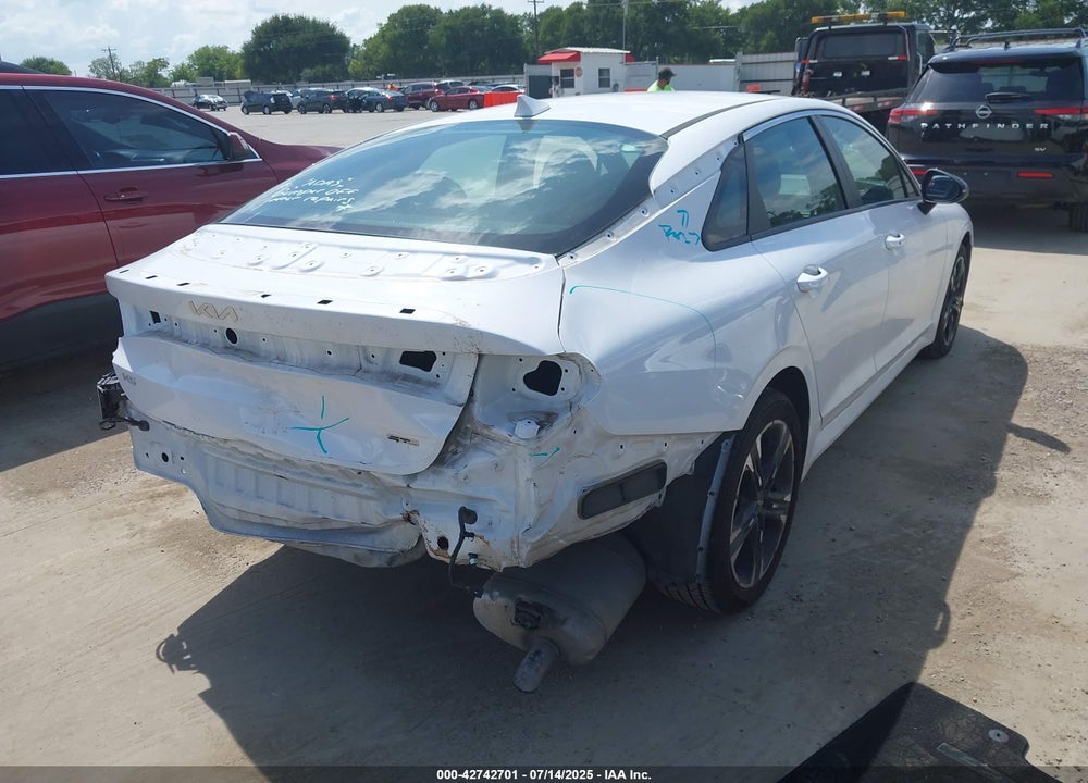 2024 KIA K5 VIN: 5XXG64J25RG248129