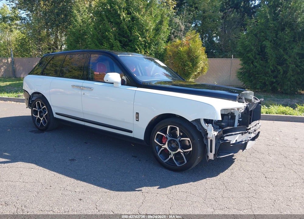 2021 ROLLS-ROYCE CULLINAN VIN: SLATV8C05MU208339