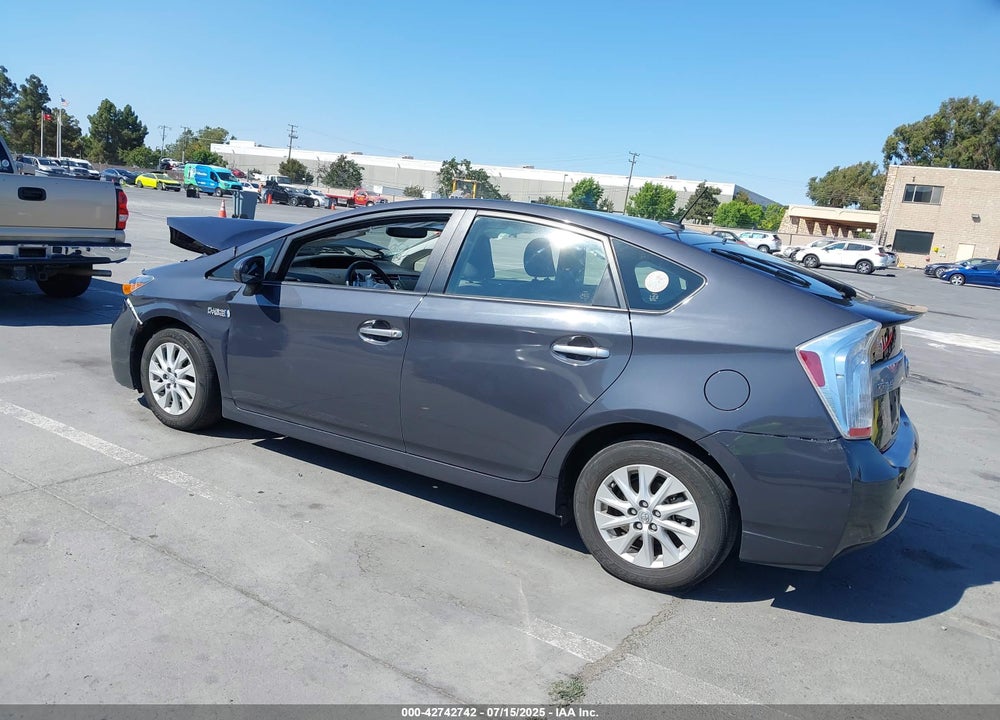 2014 TOYOTA PRIUS PLUG-IN VIN: JTDKN3DPXE3058819