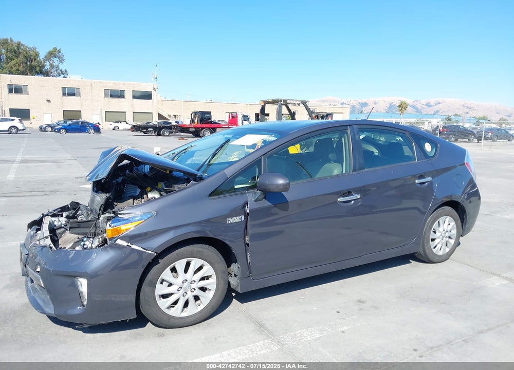 2014 TOYOTA PRIUS PLUG-IN VIN: JTDKN3DPXE3058819