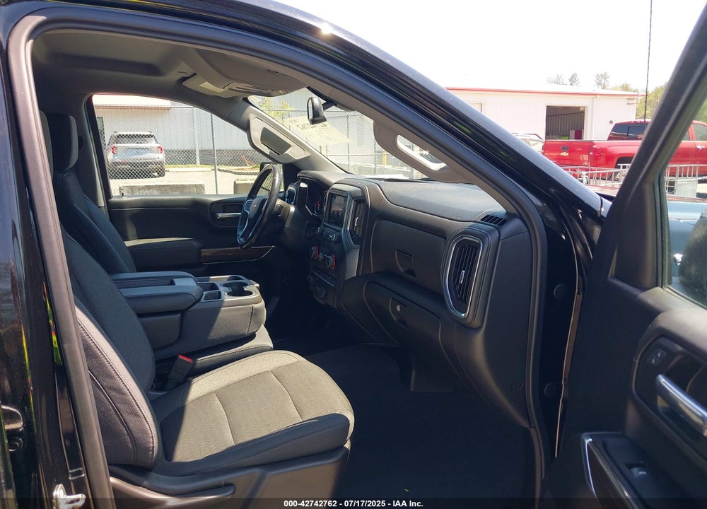 2019 CHEVROLET SILVERADO 1500 LT VIN: 1GCPYDEK2KZ333243