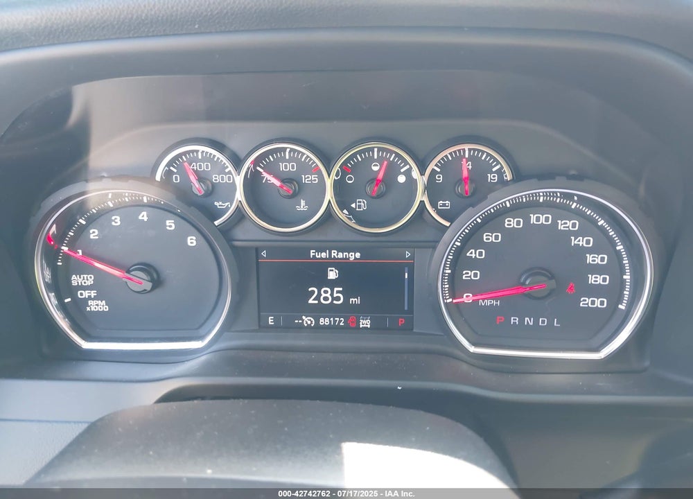 2019 CHEVROLET SILVERADO 1500 LT VIN: 1GCPYDEK2KZ333243