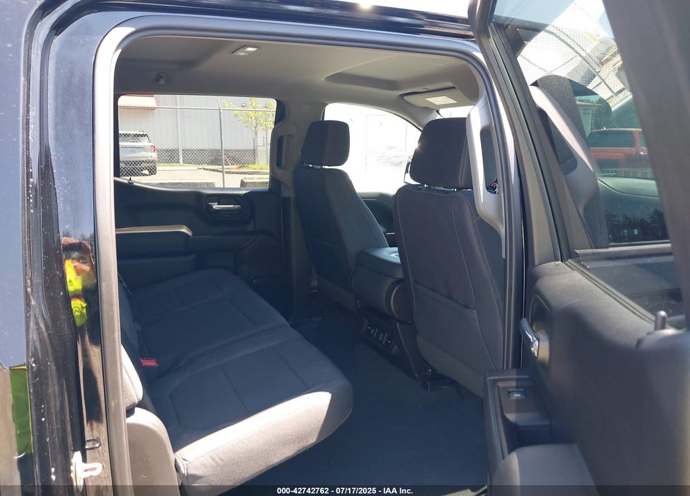 2019 CHEVROLET SILVERADO 1500 LT VIN: 1GCPYDEK2KZ333243
