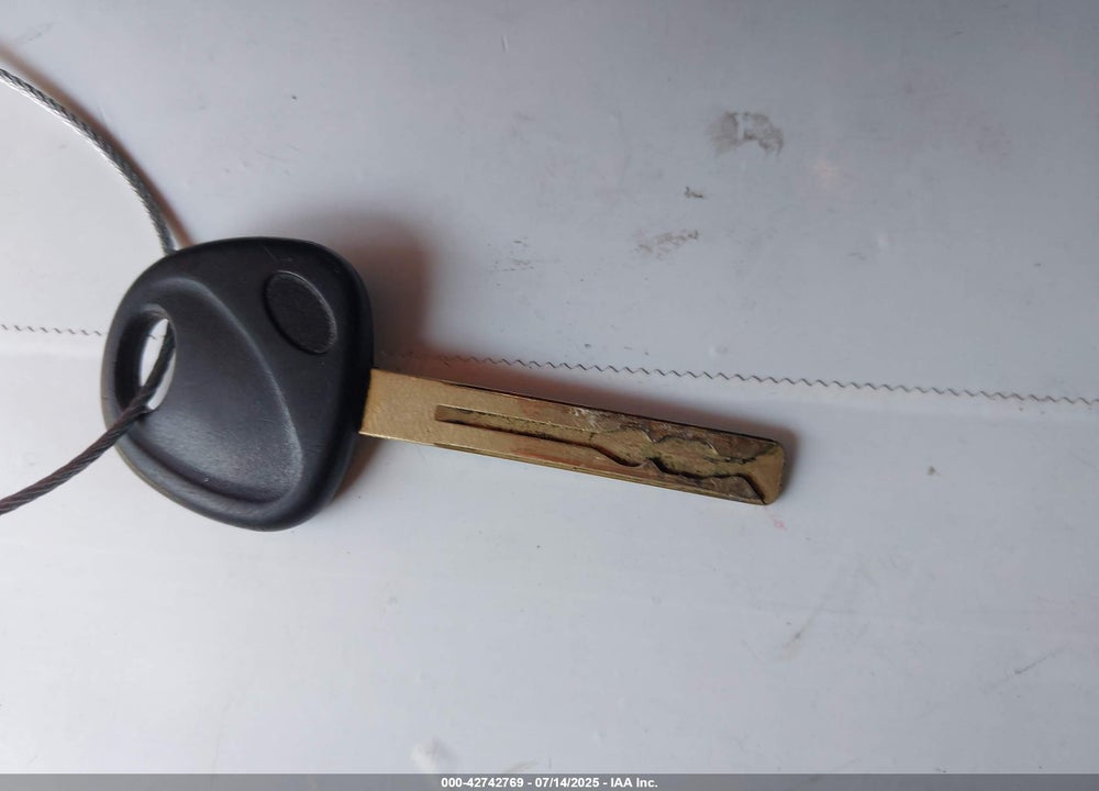 2013 HYUNDAI SONATA VIN: 5NPEB4AC1DH681116