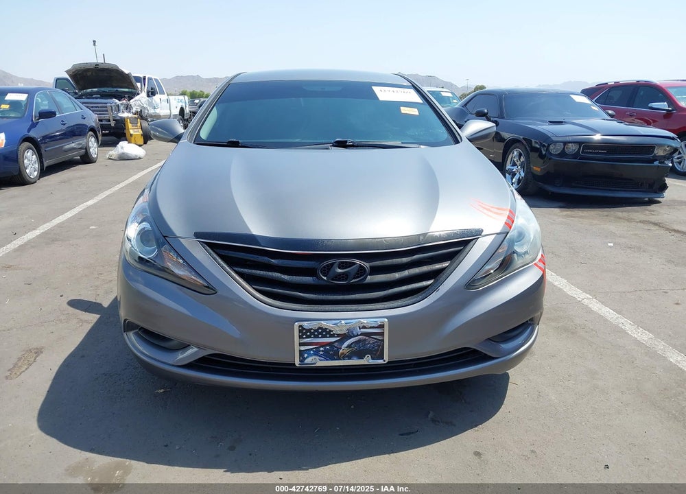 2013 HYUNDAI SONATA VIN: 5NPEB4AC1DH681116
