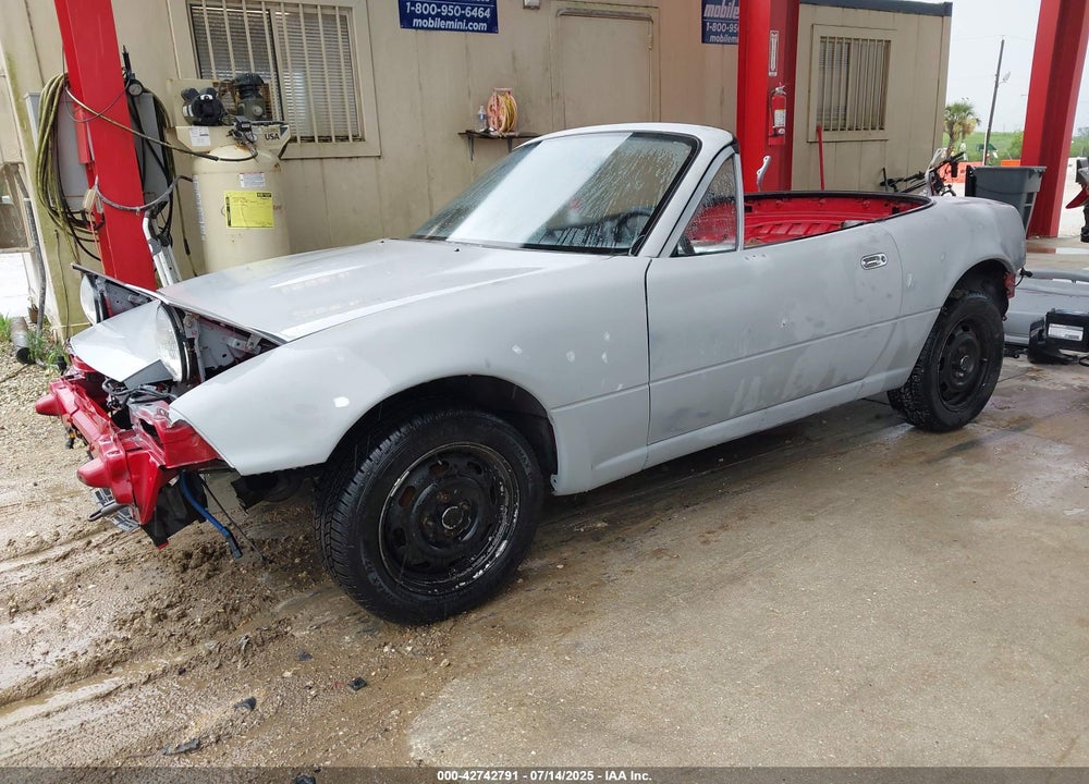 1991 MAZDA MX-5 MIATA VIN: JM1NA3513M1216057