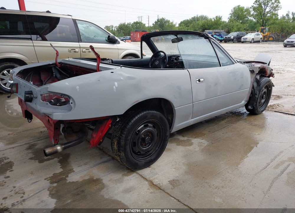 1991 MAZDA MX-5 MIATA VIN: JM1NA3513M1216057