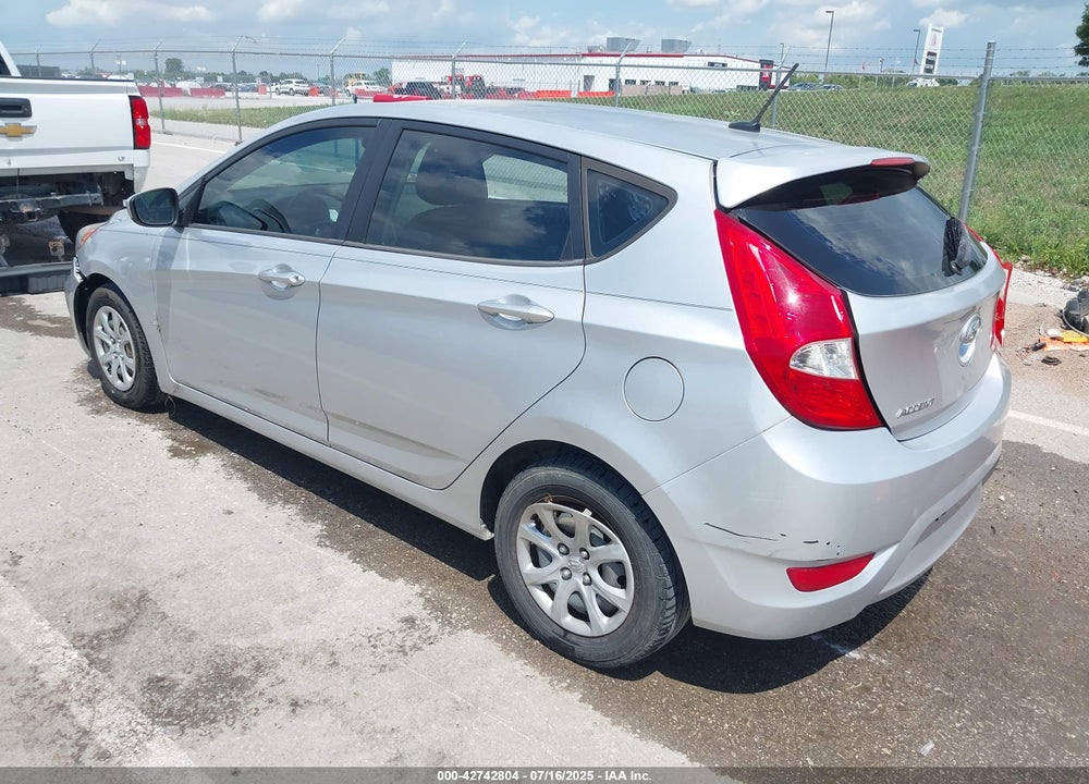 2012 HYUNDAI ACCENT GS VIN: KMHCT5AE9CU018257