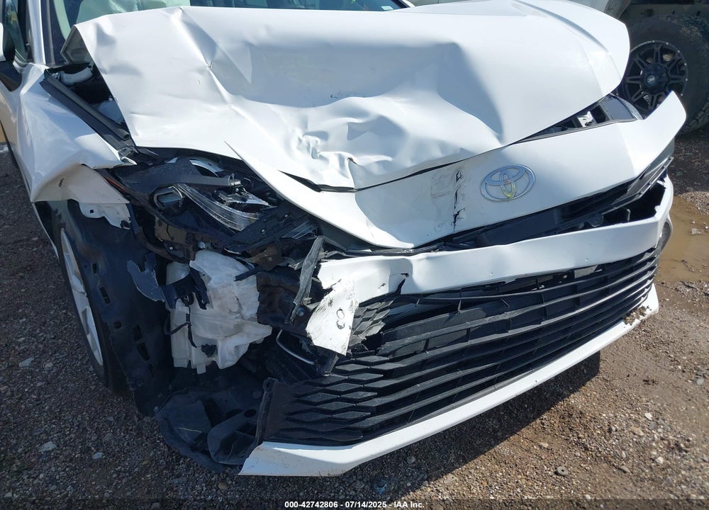 2025 TOYOTA CAMRY LE VIN: 4T1DAACK7SU009304