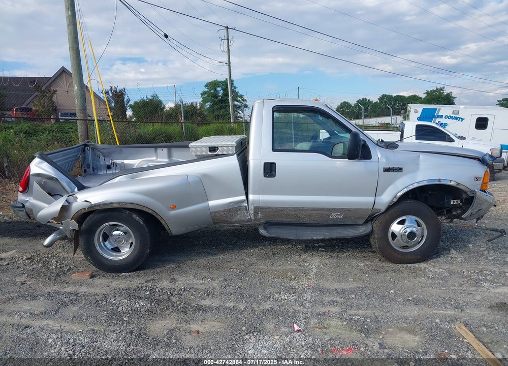 1999 FORD F-350 LARIAT/XL/XLT VIN: 1FTWF33F1XEA79024