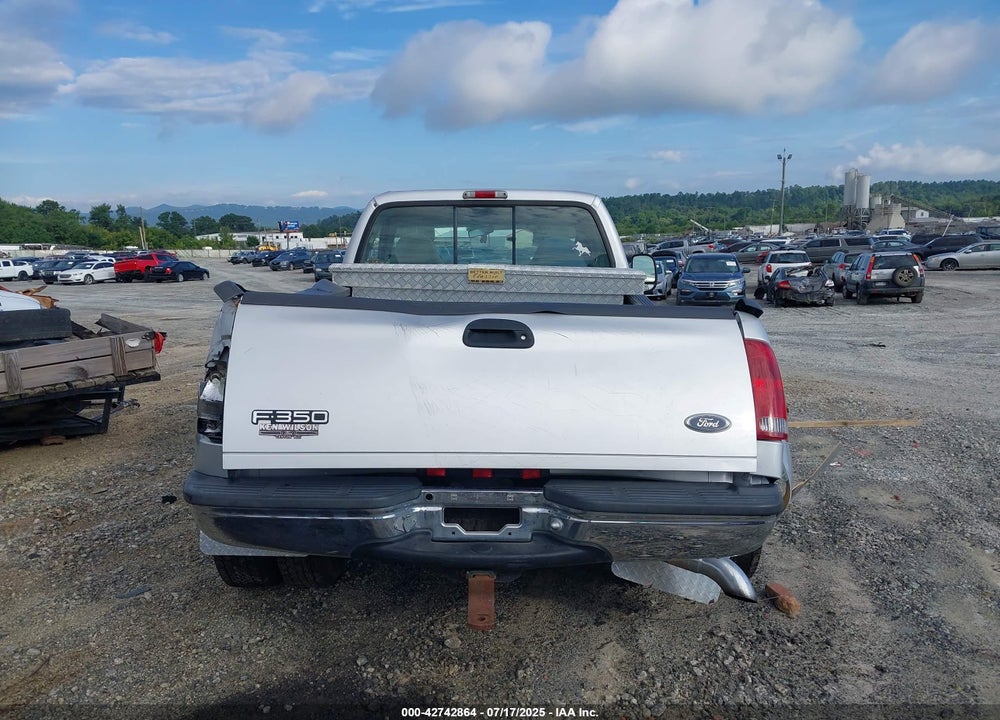 1999 FORD F-350 LARIAT/XL/XLT VIN: 1FTWF33F1XEA79024