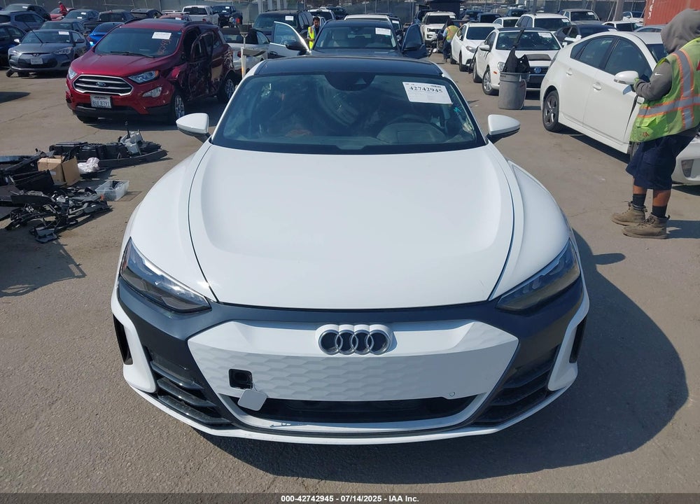 2024 AUDI E-TRON GT PREMIUM PLUS QUATTRO VIN: WAUFJBFW4R7001040