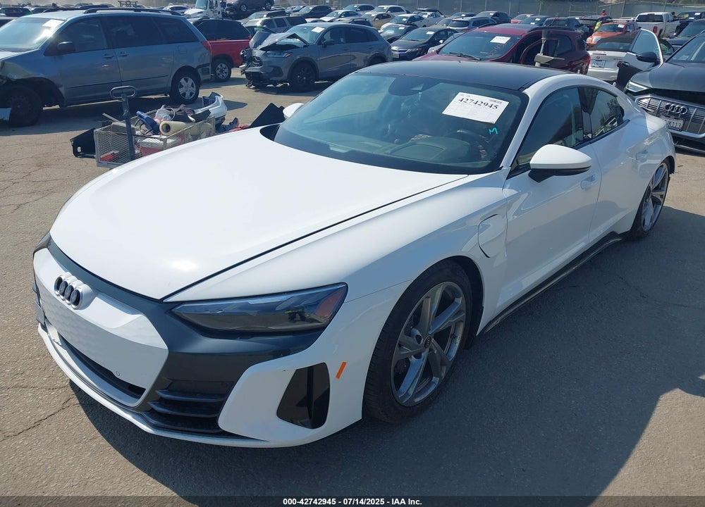 2024 AUDI E-TRON GT PREMIUM PLUS QUATTRO VIN: WAUFJBFW4R7001040
