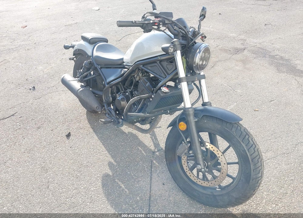 2021 HONDA CMX300 VIN: MLHNC5304M5400736