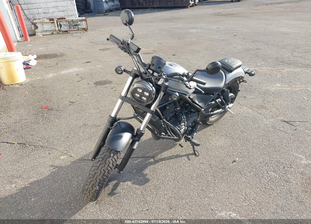 2021 HONDA CMX300 VIN: MLHNC5304M5400736
