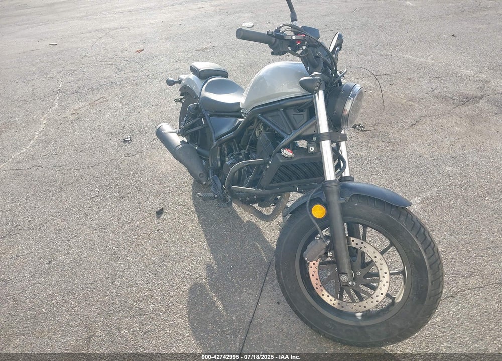 2021 HONDA CMX300 VIN: MLHNC5304M5400736