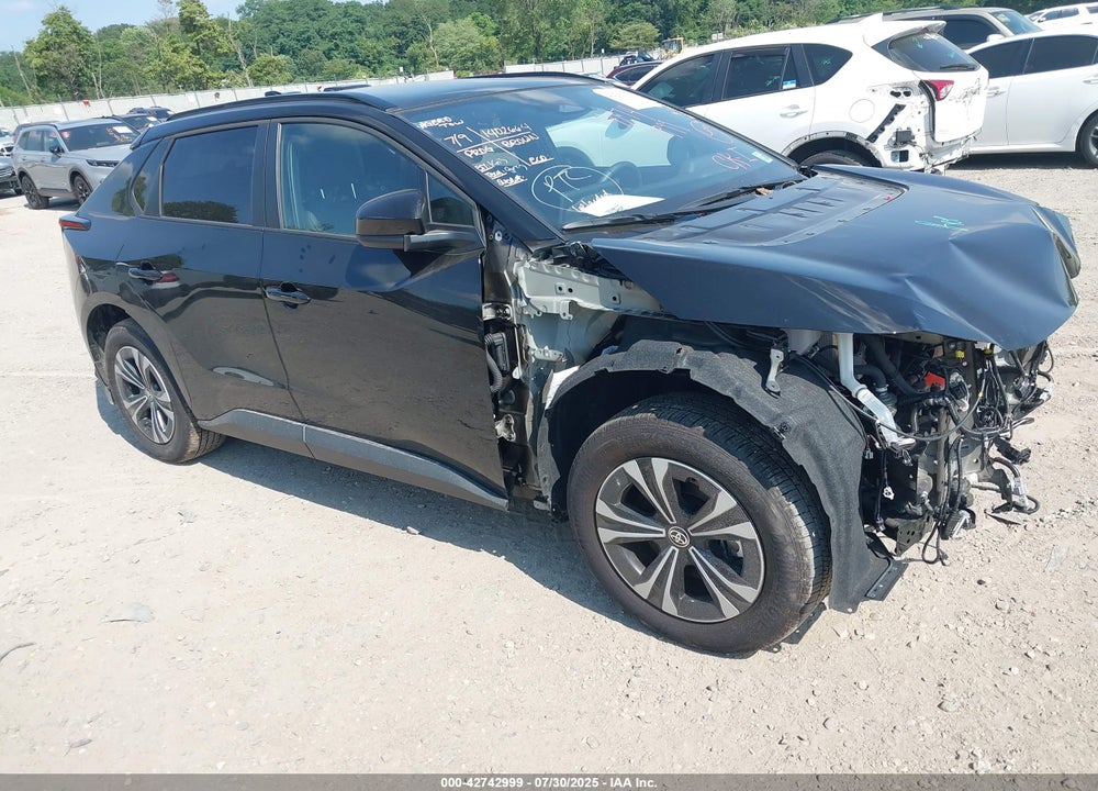 2024 TOYOTA BZ4X XLE VIN: JTMABACA9RA084576
