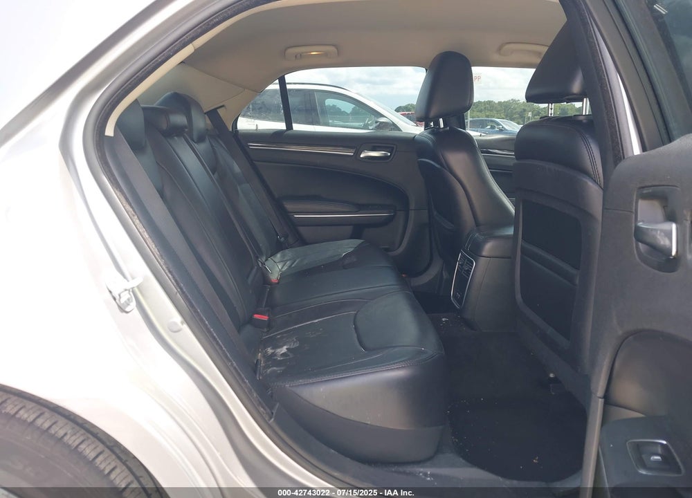 2016 CHRYSLER 300 VIN: 2C3CCAAG0GH175445