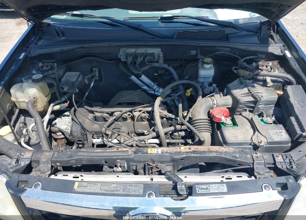 2008 MAZDA TRIBUTE VIN: 4F2CZ92Z58KM29301