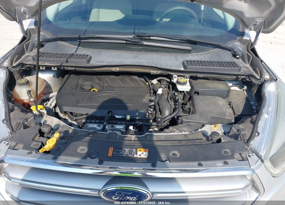 2017 FORD ESCAPE VIN: 1FMCU0GD2HUC22601